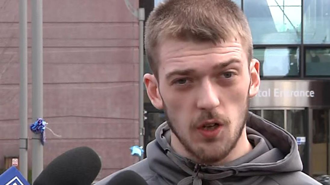  Tom Evans says Alfie Evans doesn&#39;t need intensive care any more