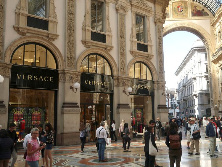 Versace&#39;s flagship shop is in Galleria Vittorio Emanuele II in Milan
